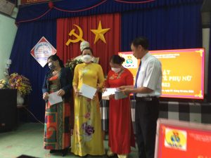 Z3240751768304 E1fe55f1d83a54bad0ee90ef0bd1a66f